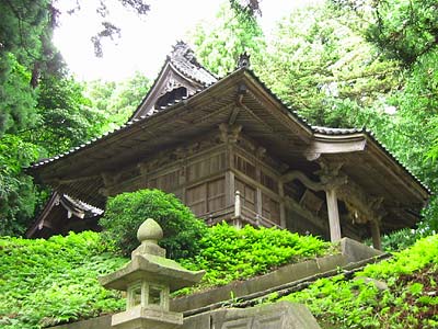 湊神社社殿