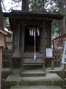 一関市釣山の八幡神社境内の天満宮