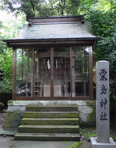 金剱宮境内粟島神社