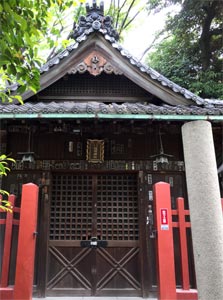富岡八幡宮境内の永昌五社稲荷神社