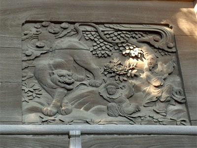 習志野市谷津の丹生神社本殿彫刻