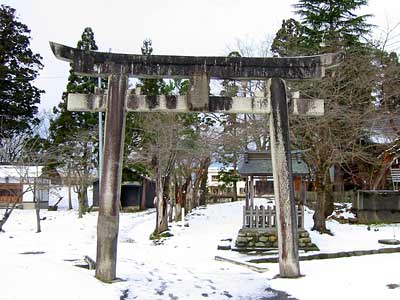 堀端の天満神社鳥居