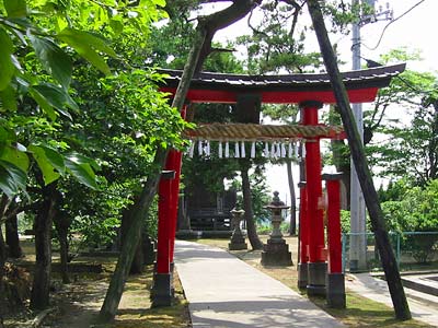 中野小屋の諏訪神社