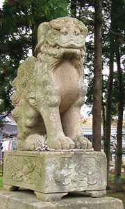 割野の諏訪神社狛犬