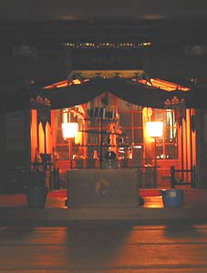 別山の多岐神社拝殿内部