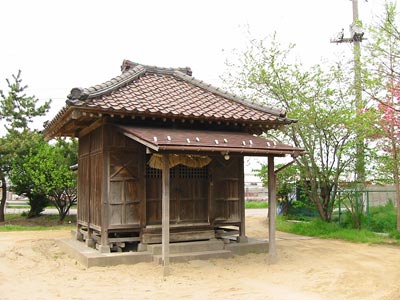 榎町の諏訪神社