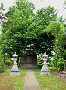 俵柳の菅原神社拝殿