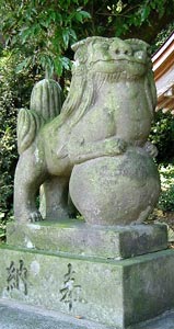 宮ノ下の河内神社狛犬