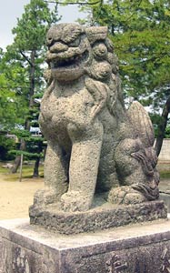 高森新田の稲荷神社狛犬