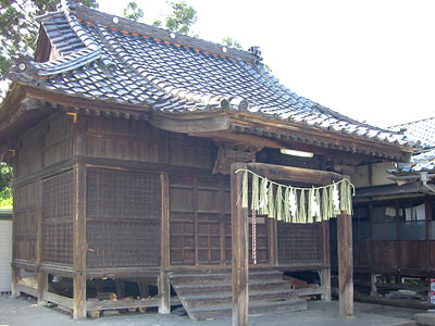 七軒町の諏訪神社