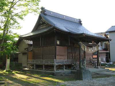 新飯田神明宮拝殿