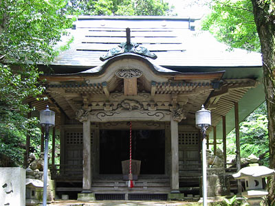 乙子神社拝殿