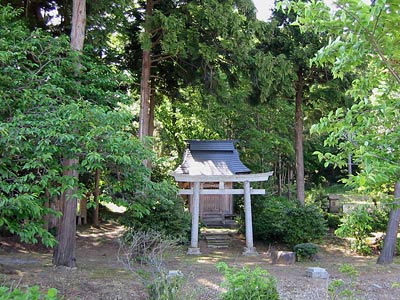 弥彦村観音寺の金刀比羅神社