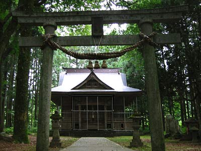 村上市板屋越の多岐神社