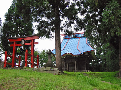 津南町谷内の諏訪神社