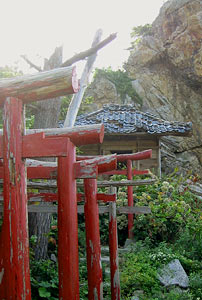 狐崎の稲荷神社社殿