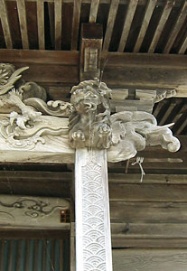 里飯野神社殿彫刻