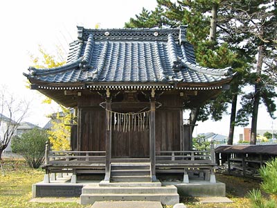浦村新田の神明宮社殿