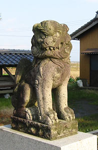 称名の日吉社狛犬