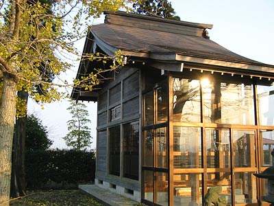 富岡の神明社拝殿