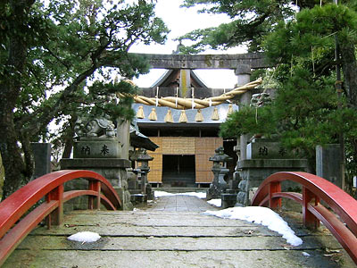 味方の諏訪神社