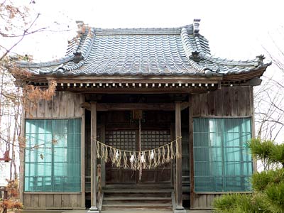 切尾山神社拝殿正面