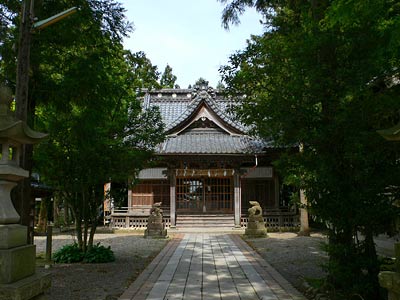 安田八幡宮社殿