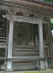 木津の諏訪神社本殿