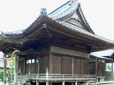 木津の赤城神社社殿