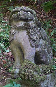 伏部の八幡神社狛犬（阿）