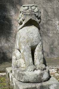 琴浦白山神社狛犬（左）
