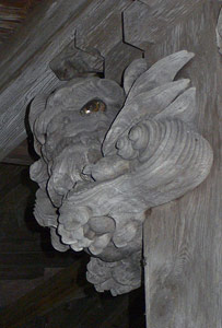 諏訪神社向拝柱の彫刻