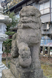 水津の白山神社狛犬（吽像）