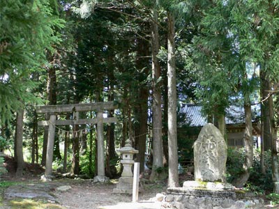 阿賀町綱木の七社神社