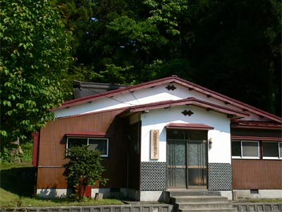 八田蟹の山神社
