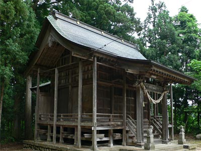 水沢の諏訪神社社殿