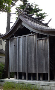 城所の熊野社本殿