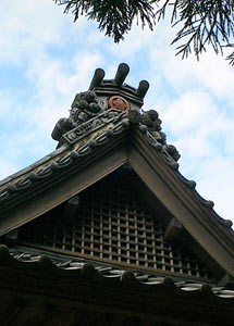 荻曽根の諏訪社拝殿屋根