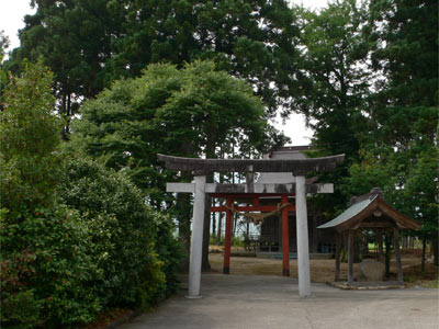 朝日村十川の諏訪神社