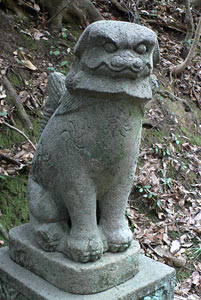 大平神社狛犬（吽像）