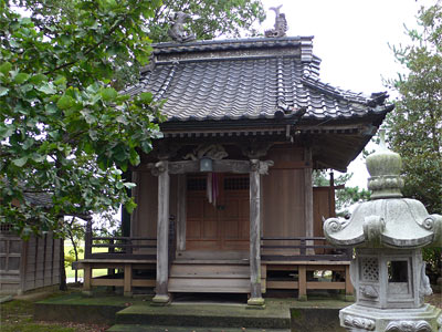 小沼新田の諏訪神社社殿