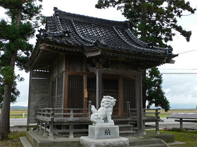 六所の諏訪神社社殿