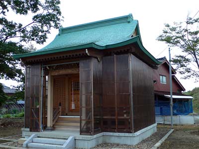中之島町猫興野の諏訪神社社殿