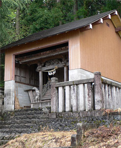 旧越路町岩田の岩田神社本殿