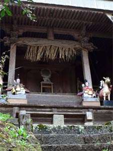 旧越路町山宿の松尾神社本殿