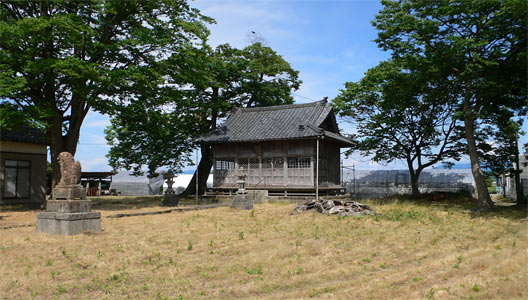小須戸の北山神社境内