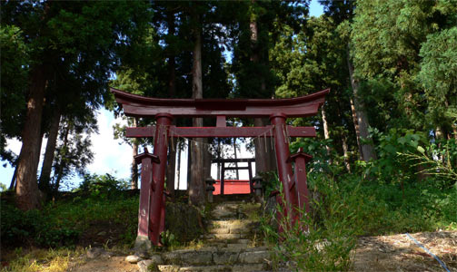 清里村東戸野の諏訪神社