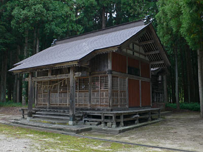 鹿瀬町日出谷平瀬の伊豆神社社殿