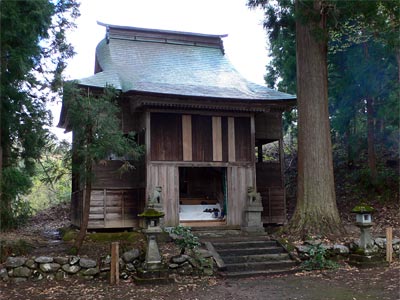 本所の巣守神社社殿