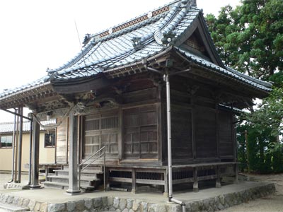 村上市宿田の菅原神社の拝殿